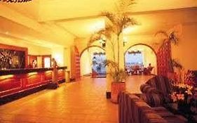 Hotel Los Arcos